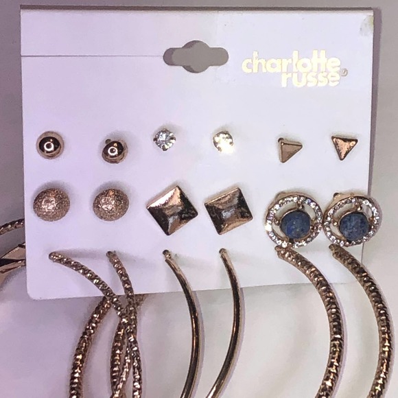 Charlotte Russe Gold Hoop Stud Earrings - Picture 2 of 5